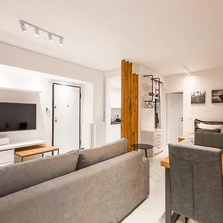 Exceptional Hiend Studio In Kolonaki Heart